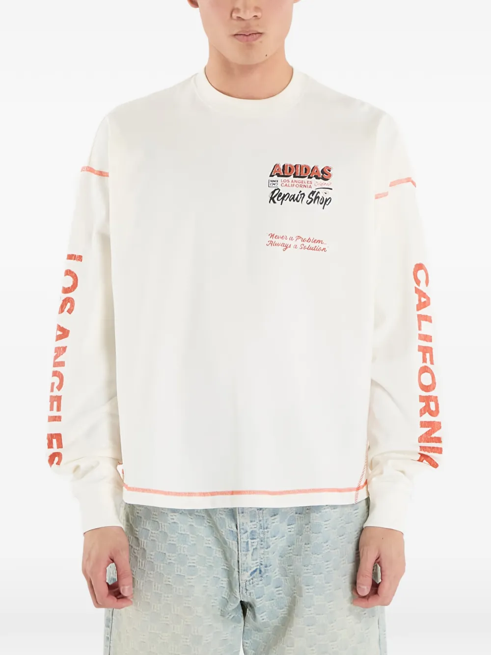 

Футболка с длинными рукавами и принтом Adidas, бежевый