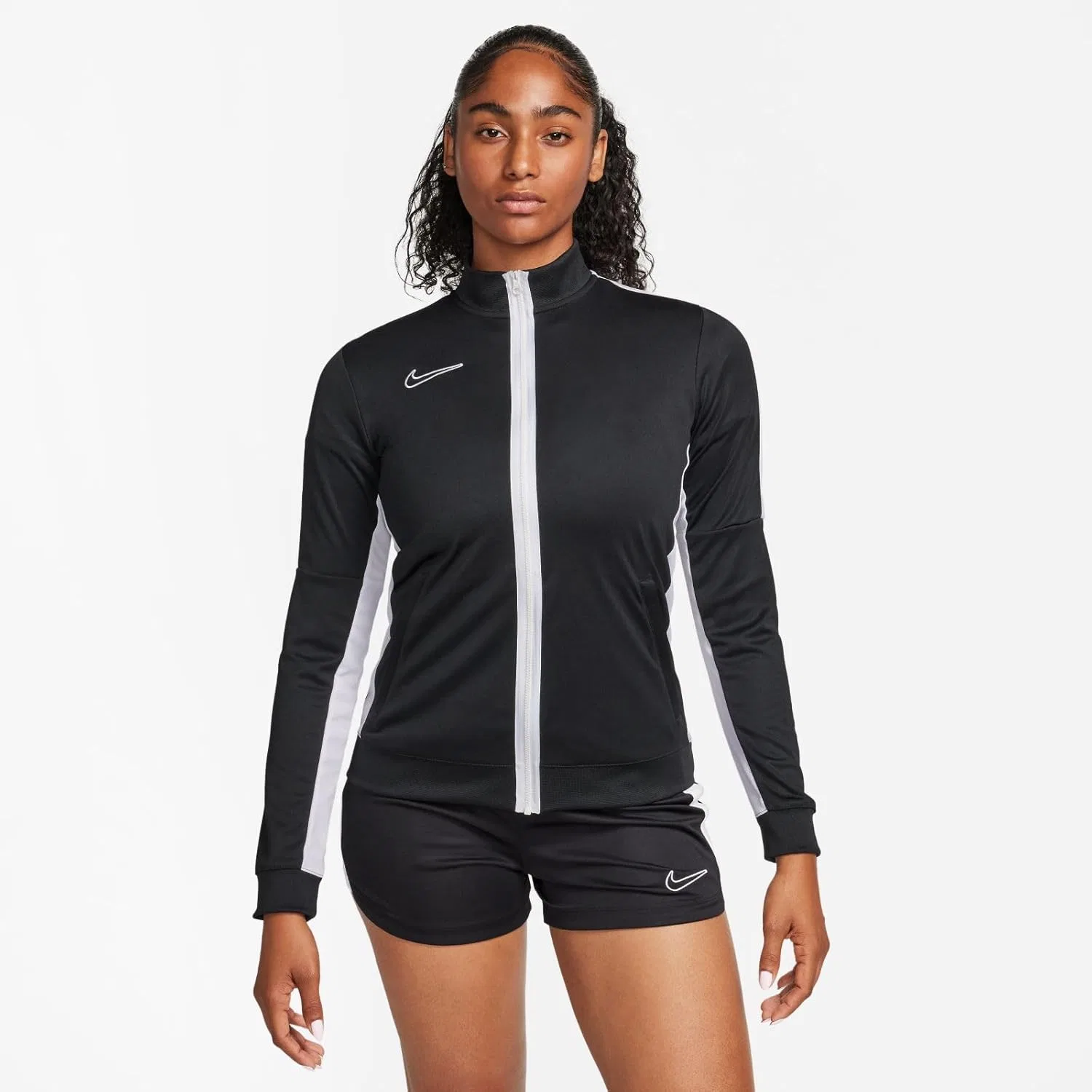 Женская футболка для активного отдыха Nike, Black/White/White — фото 2