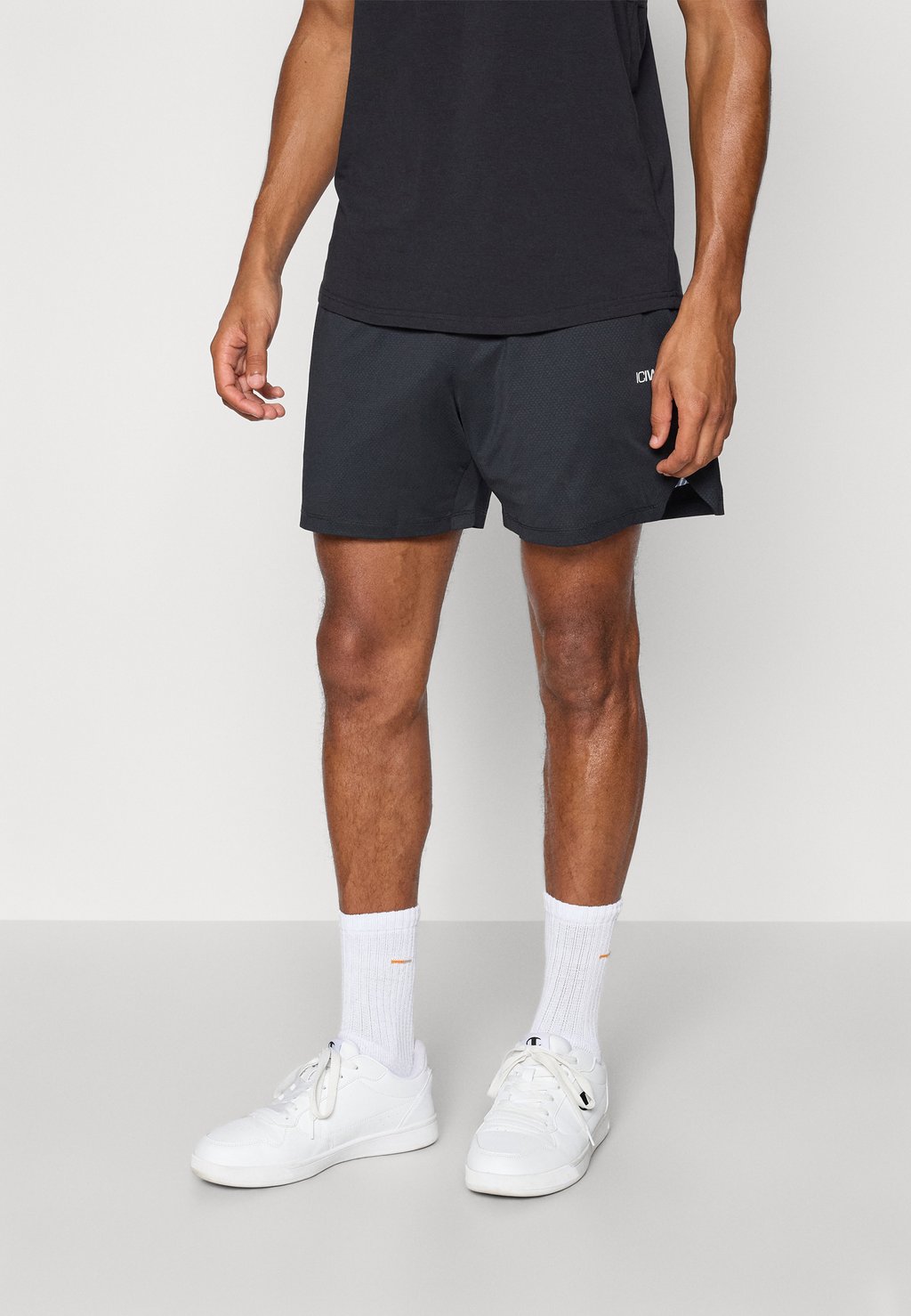 

Спортивные шорты STRIDE SHORTS ICANIWILL, черный