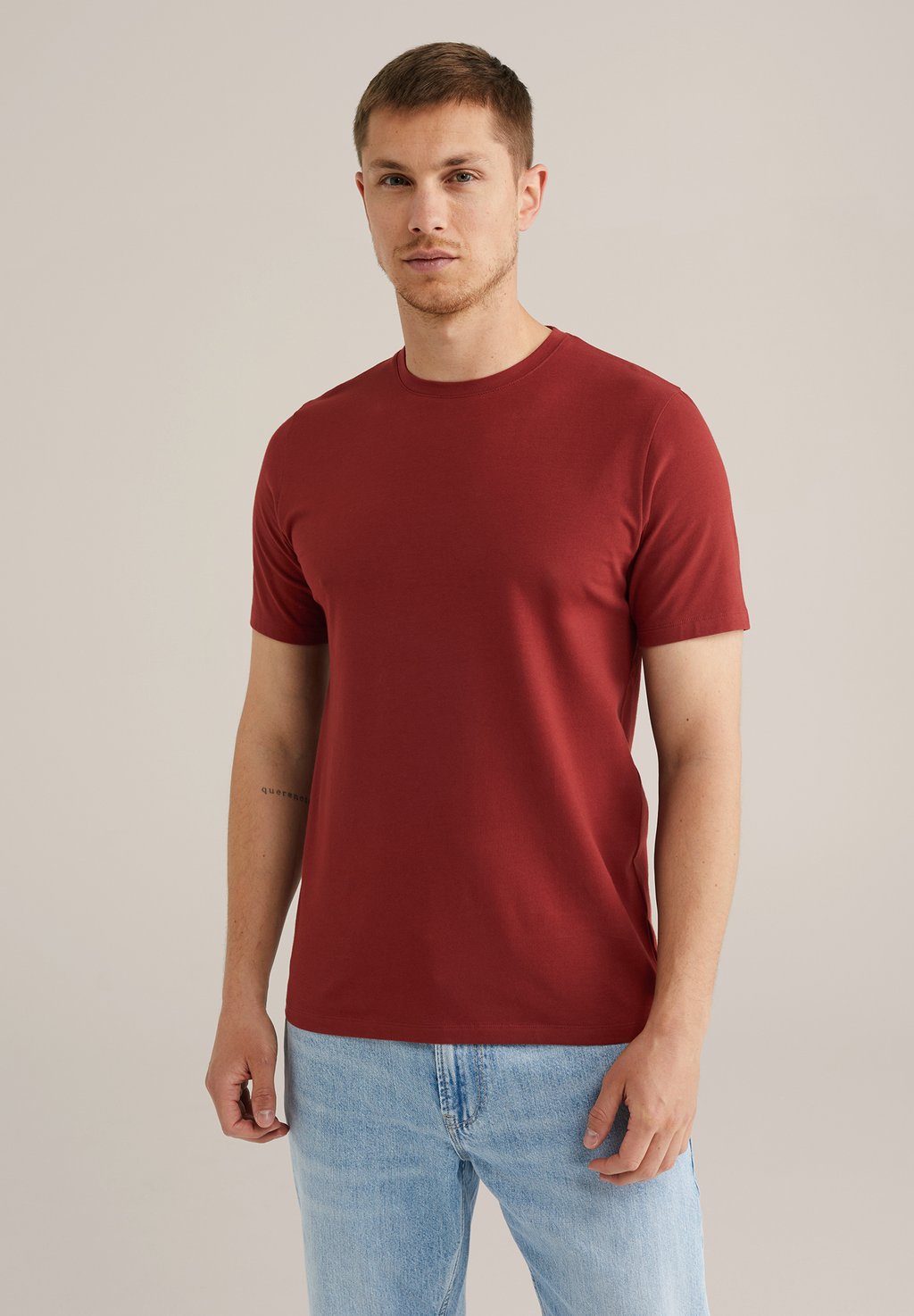 

Базовая футболка WE Fashion, цвет Rust Brown