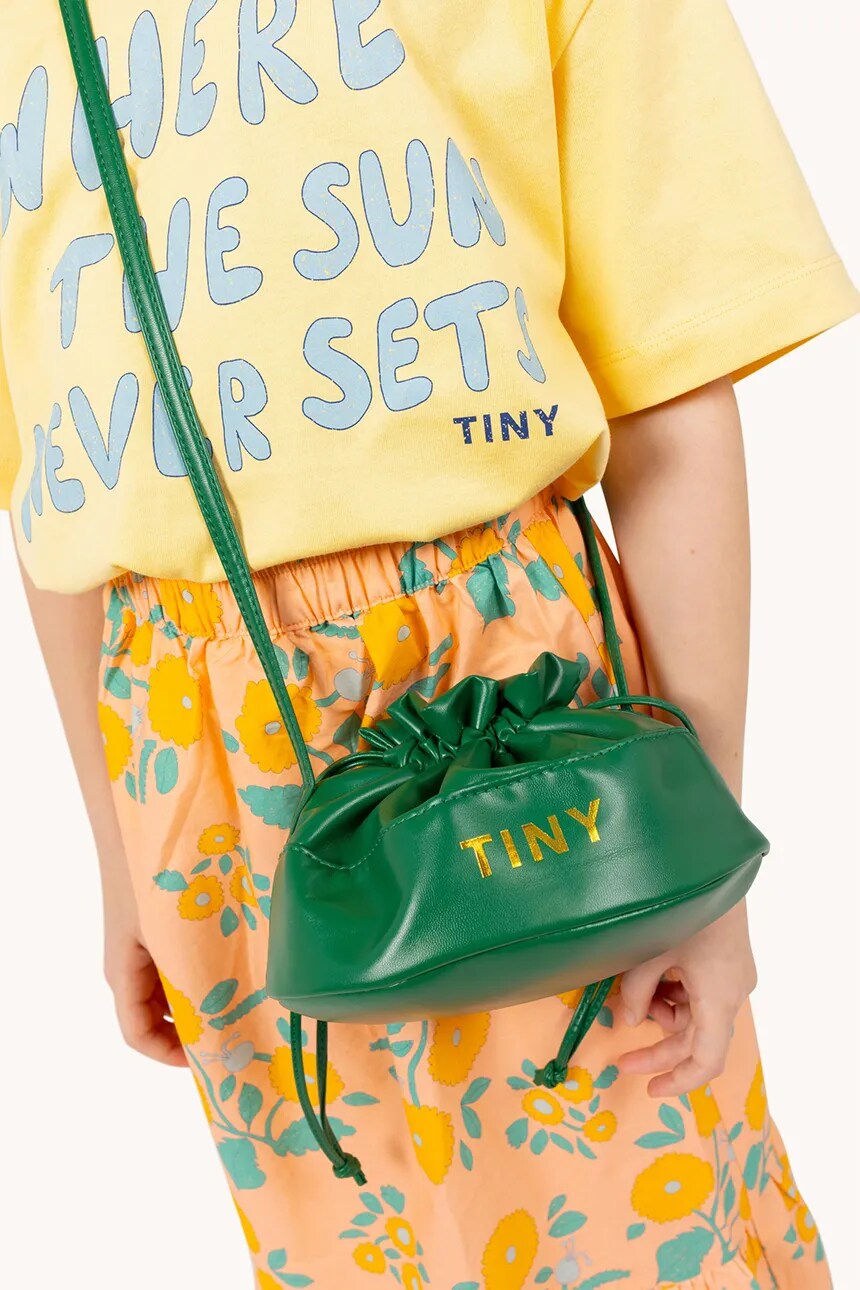 

Детская сумка SOLID BUCKET BAG Tinycottons, зеленый