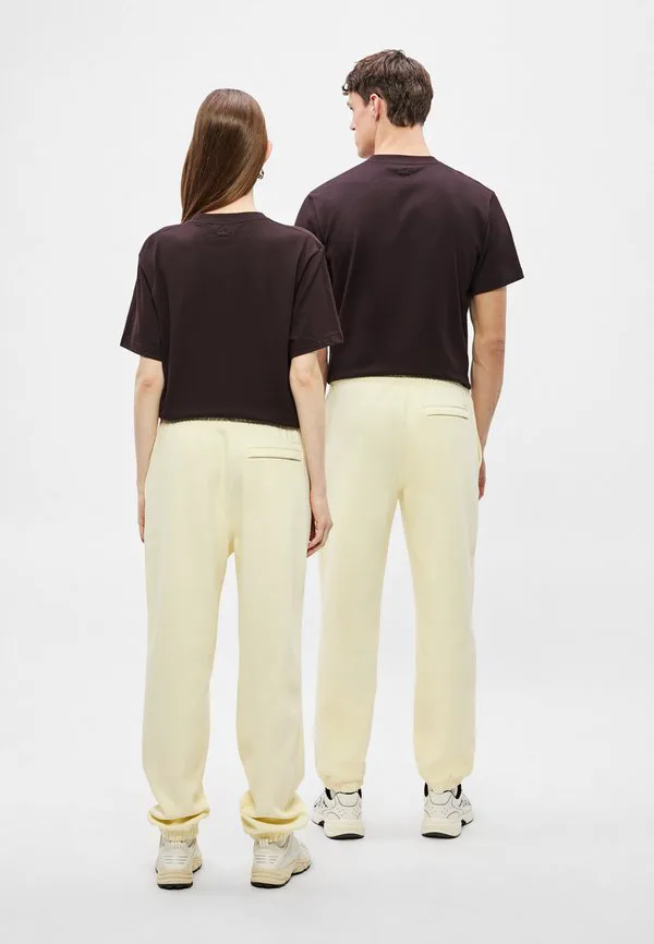 Спортивные штаны унисекс Lacoste, Poudre — фото 4