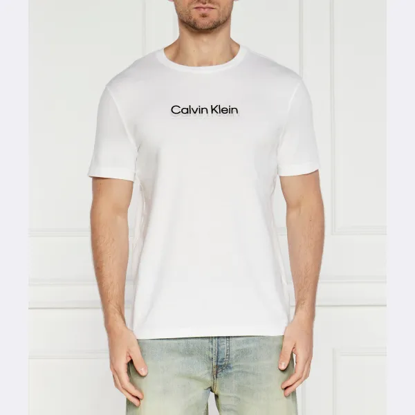 

Футболка стандартного кроя Calvin Klein, белый