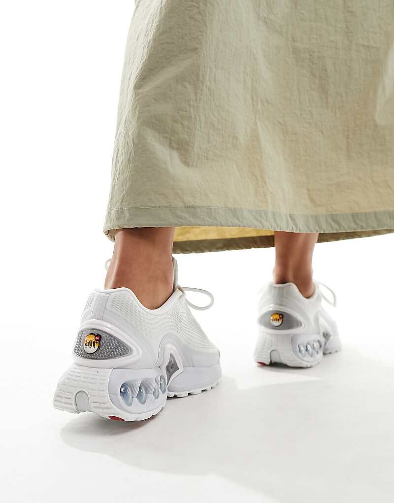 Белые и серебристые кроссовки унисекс Nike Air Max DN — фото 3