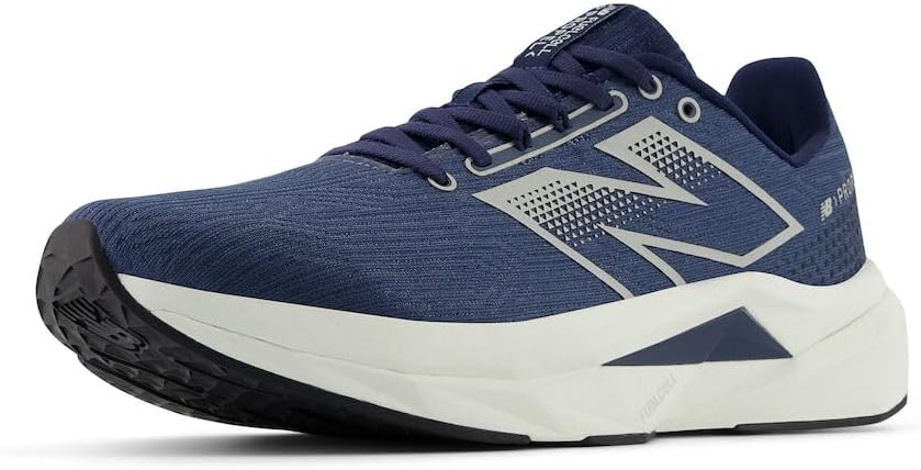 

Мужские кроссовки New Balance FuelCell Propel V5, белый/серый