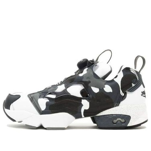

Кроссовки a bathing ape x mita x instapump fury 'white black camo' Reebok, белый