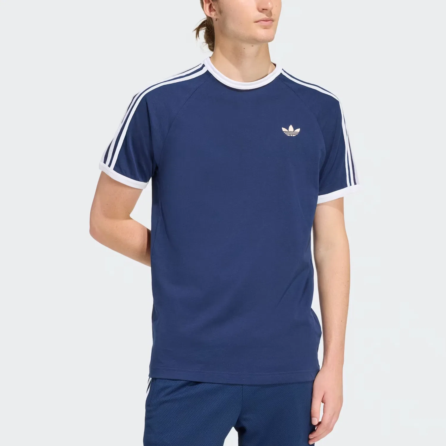 Футболка с круглым вырезом Adidas Originals Marine Blue — фото 3