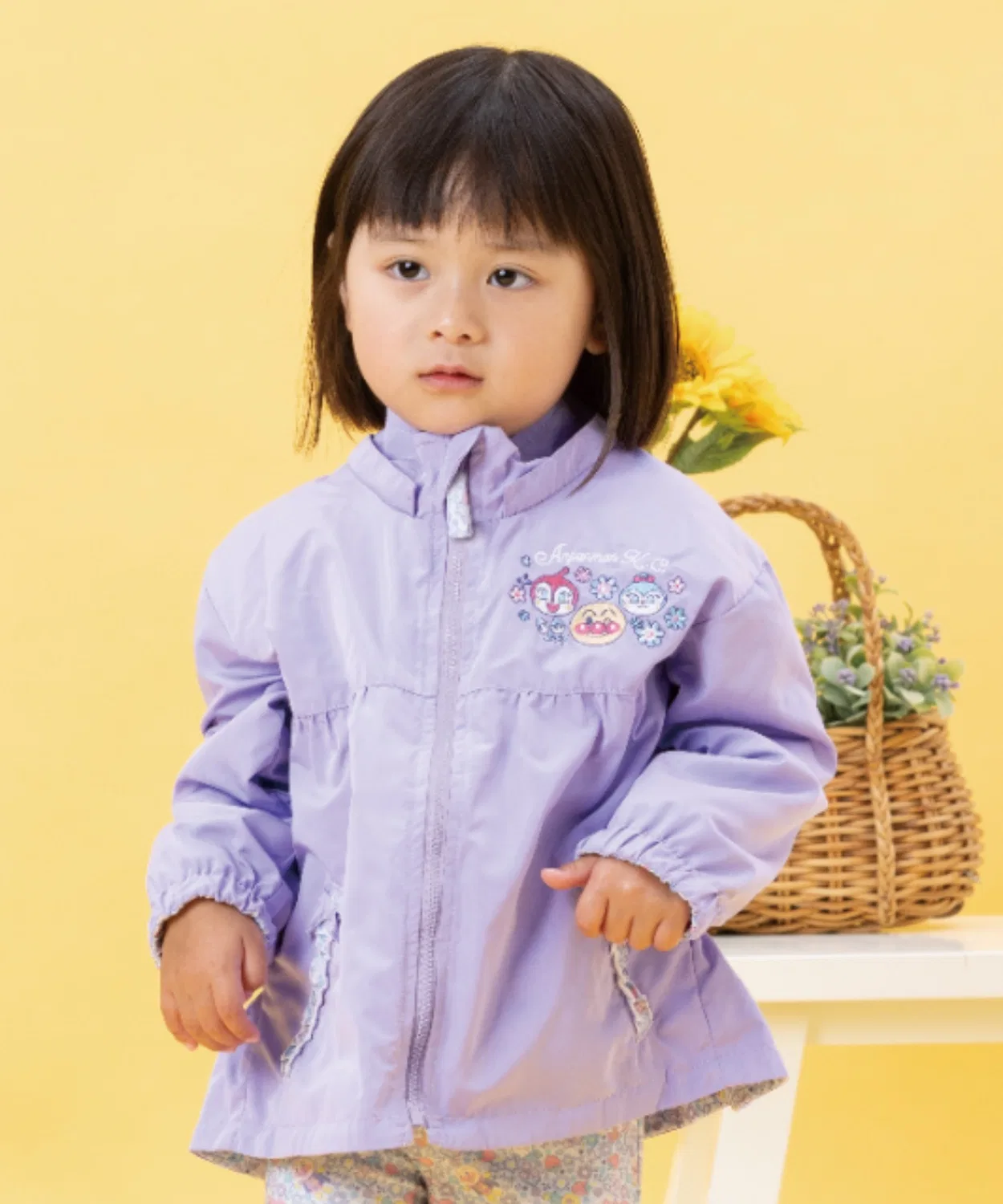 Куртка детская двусторонняя с цветочным принтом Anpanman Kids Collection с отстегивающимся капюшоном, лавандовая — фото 3