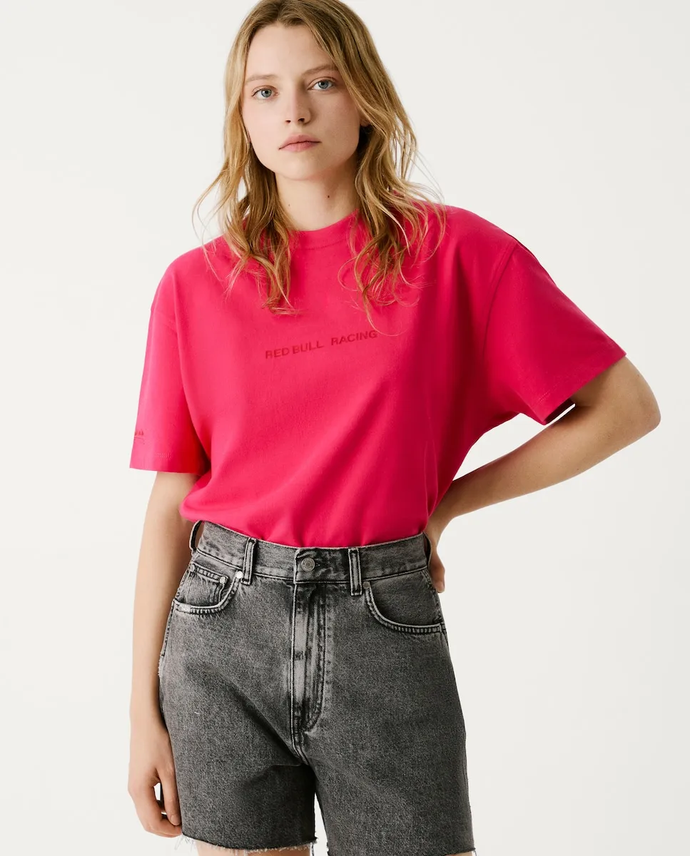 

Женская футболка с коротким рукавом и принтом на спине Pepe Jeans, фуксия