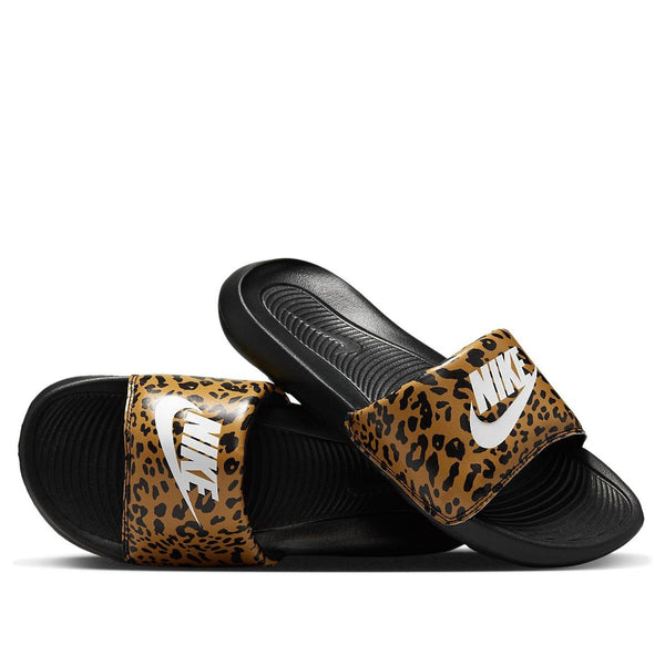 Тапочки victori one printed slide 'cheetah print' Nike, черный