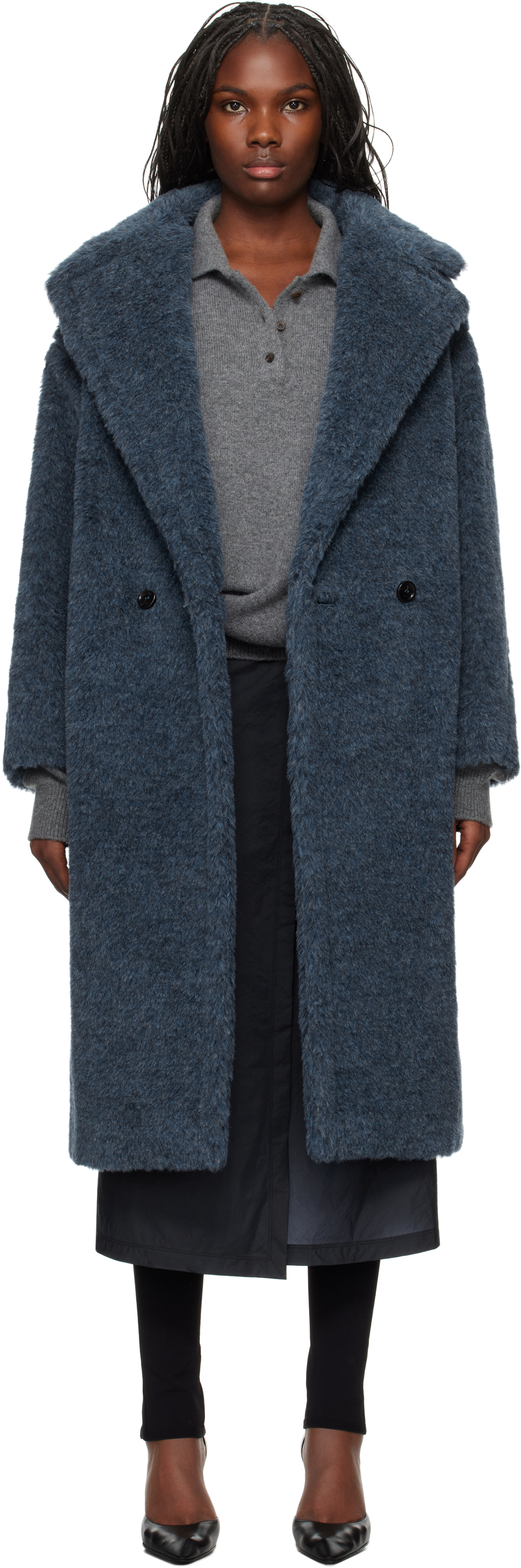 

Синее пальто из зебры Max Mara