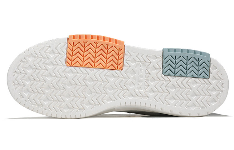 Кроссовки XTEP Skateboard Shoes Men Low-Top White — фото 4