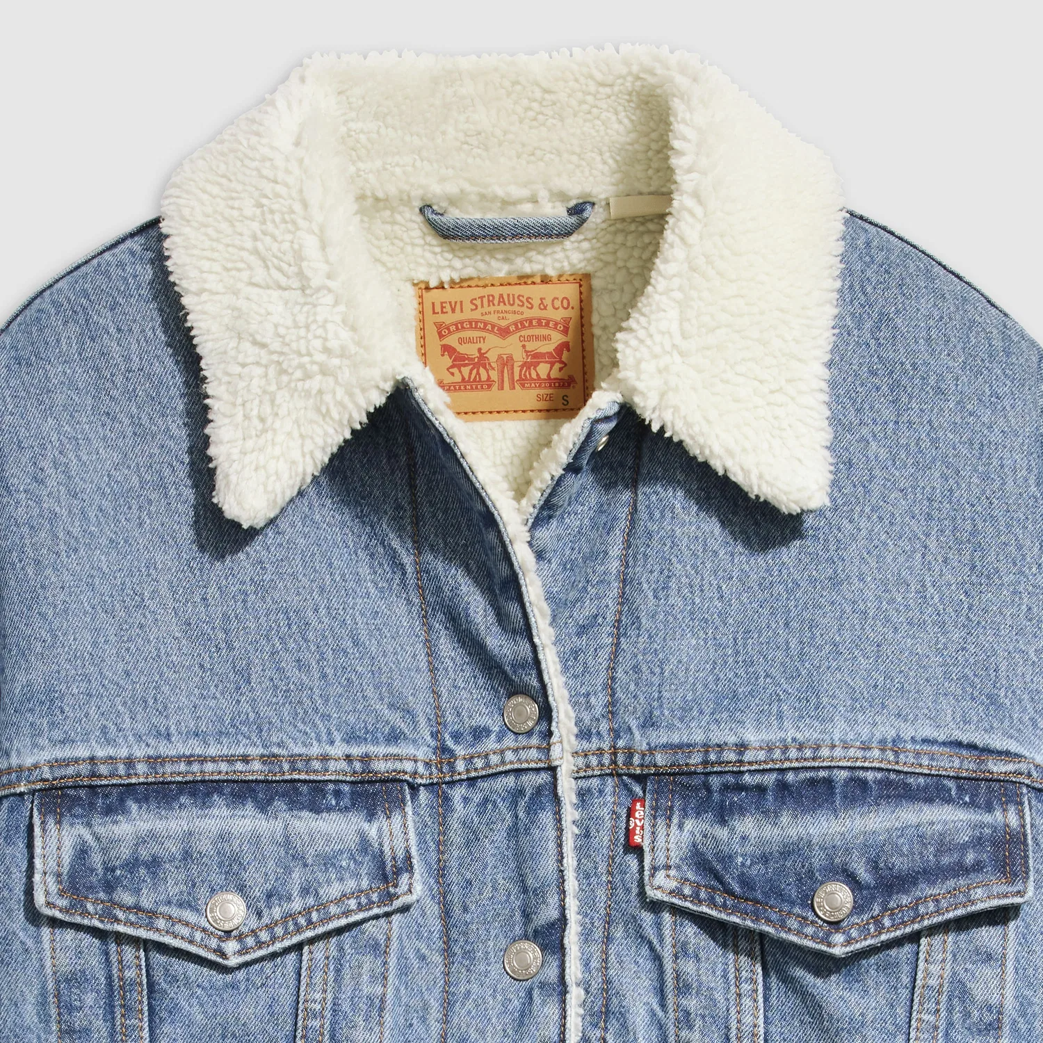 Куртка-тракер Sherpa в стиле 90-х Levi's, Dark Wash — фото 4