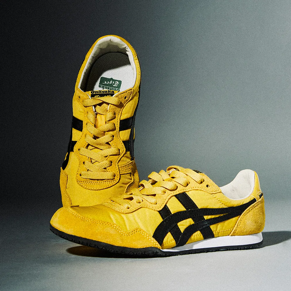 Мужские красные кроссовки Onitsuka Tiger Serrano