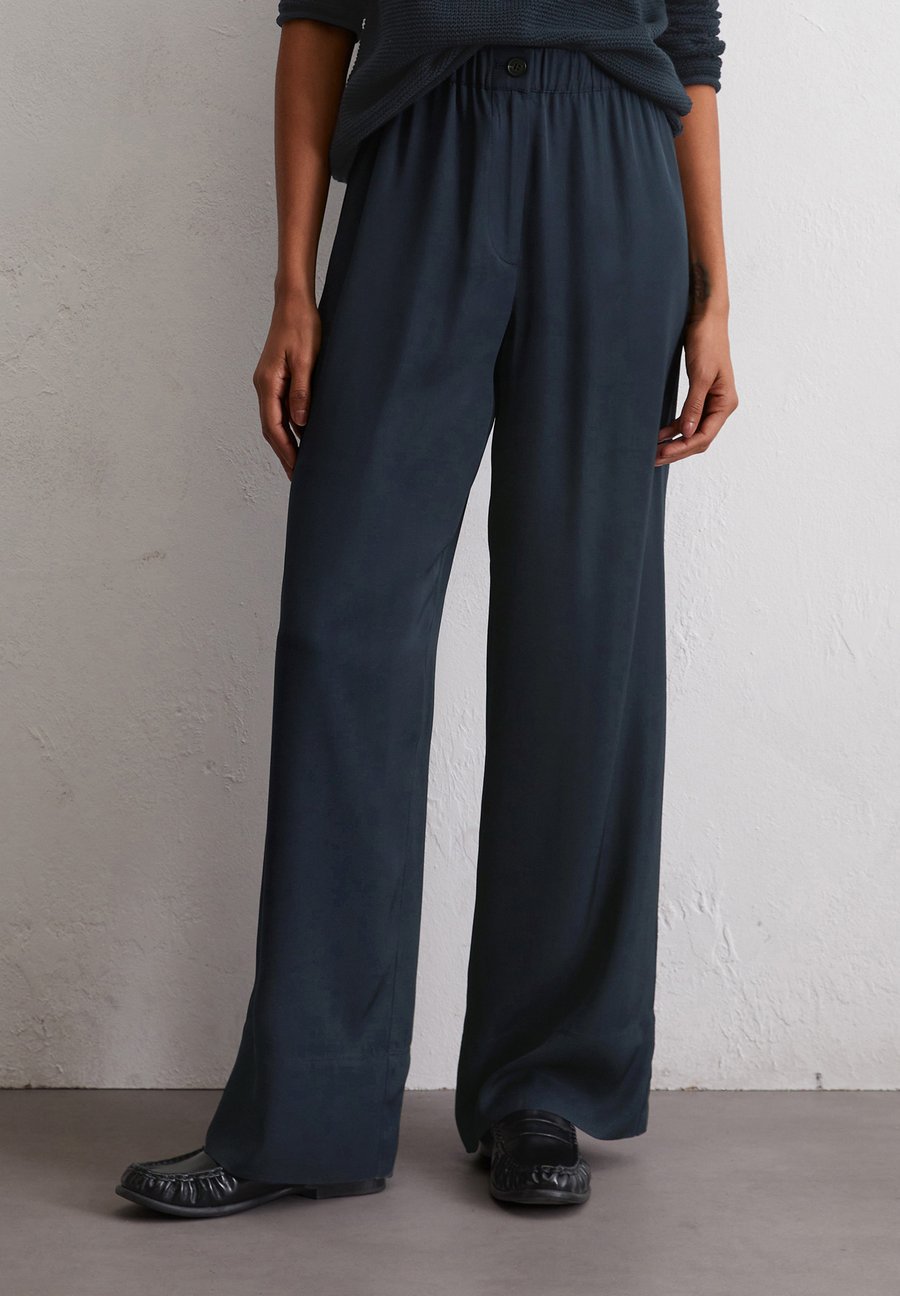 

Брюки Marc O'Polo FLIESSENDE WIDE , Deep Blue Sea/Blue