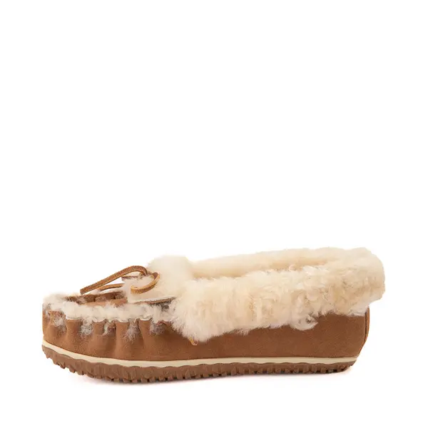 Тапочки Womens Minnetonka Ultimate Sheepskin Slipper, цвет Tan