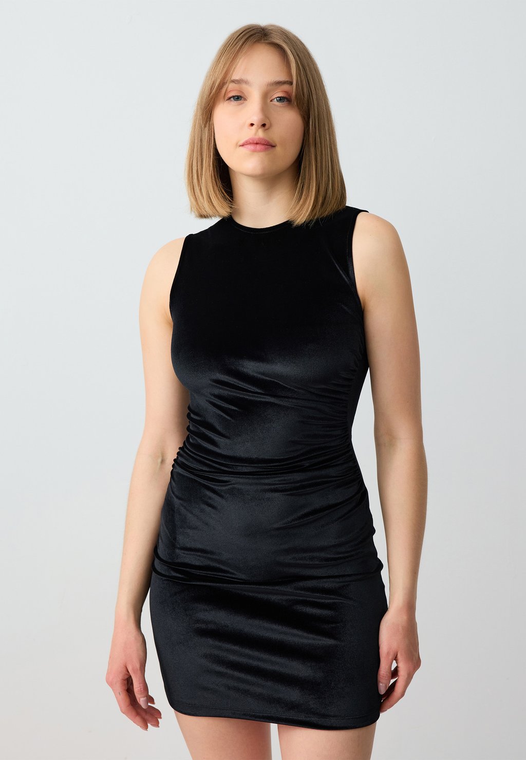 

Коктейльное/вечернее платье SLIM FIT ROUND NECK SLEEVELESS MINI - Jersey dress Jimmy Key, черный