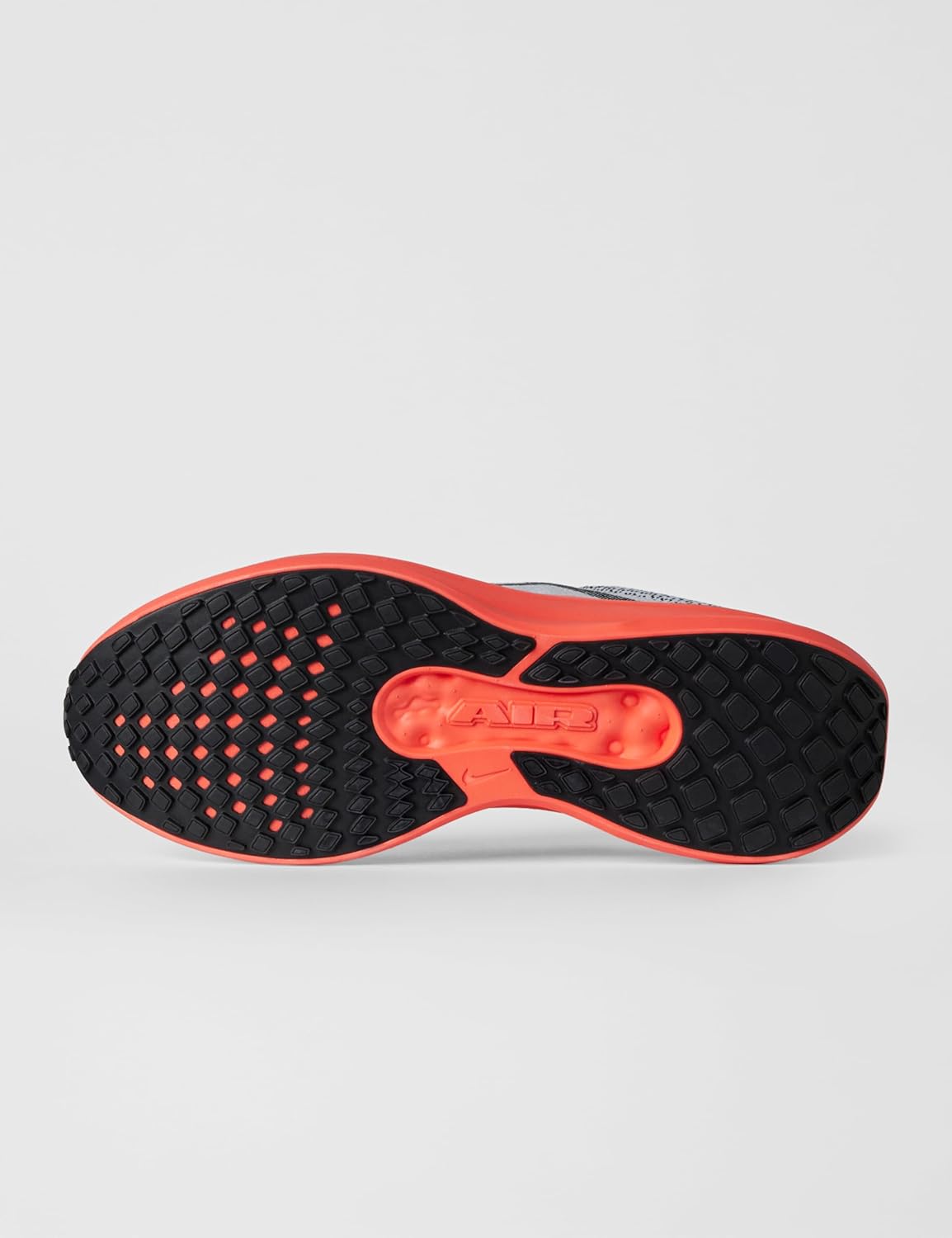 Мужские кроссовки для бега по шоссе Nike Winflo 11, черный/алый — фото 3