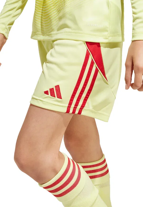 Шорты спортивные Adidas Performance Tiro 24, желто-красные — фото 3
