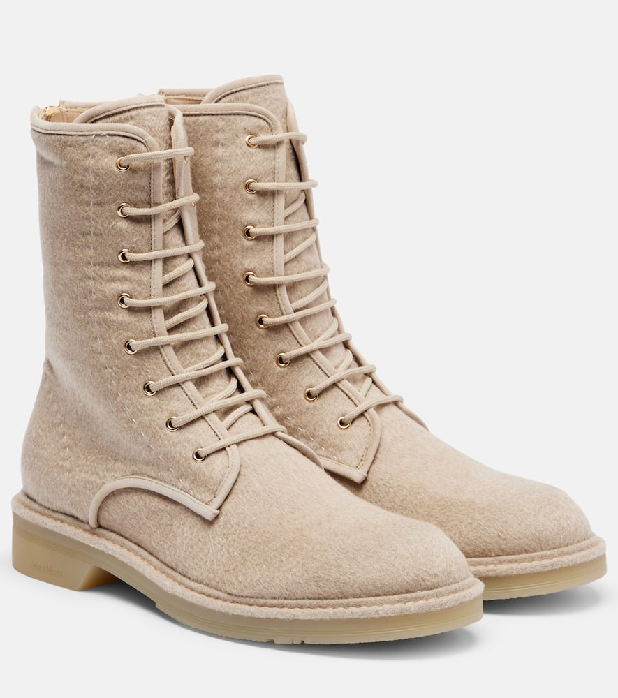 Ботинки боевые Baker cashmere Max Mara, Cacha Chiaro