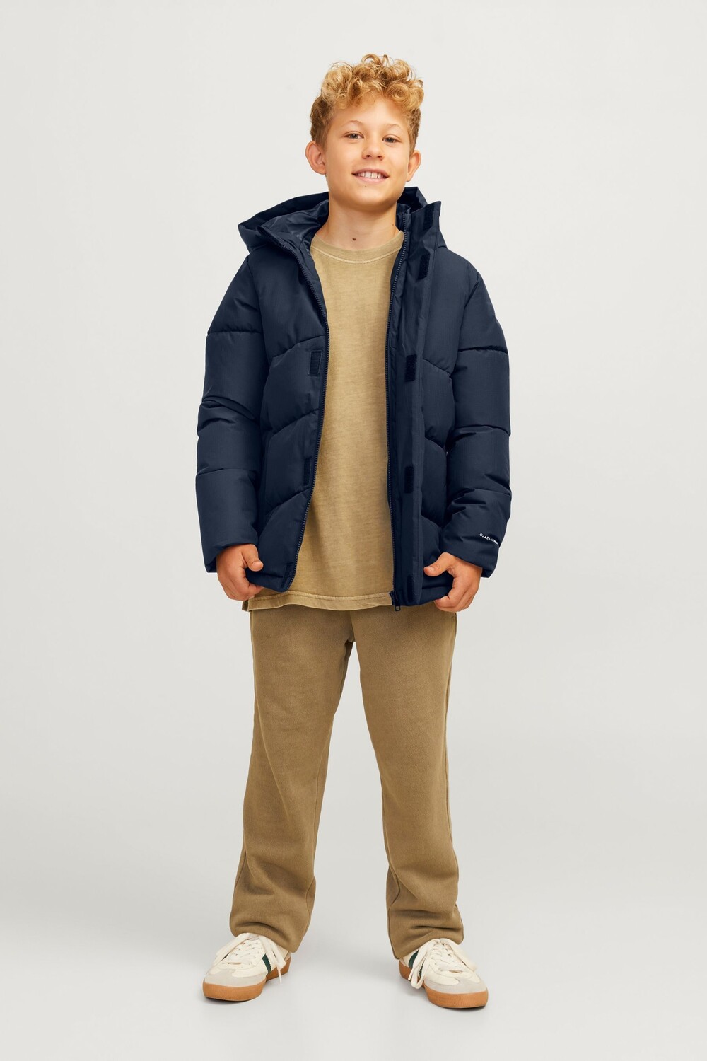 

Куртка пуховик в морском стиле с капюшоном Jack & Jones Junior, синий
