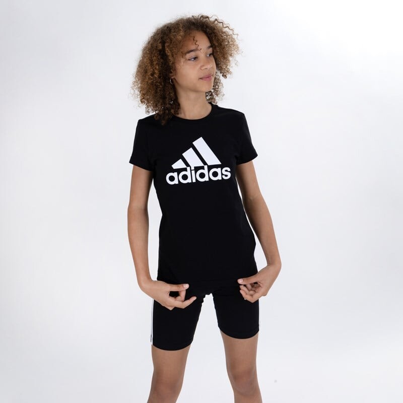 

Детская футболка Essentials из хлопка с большим логотипом Adidas, черный