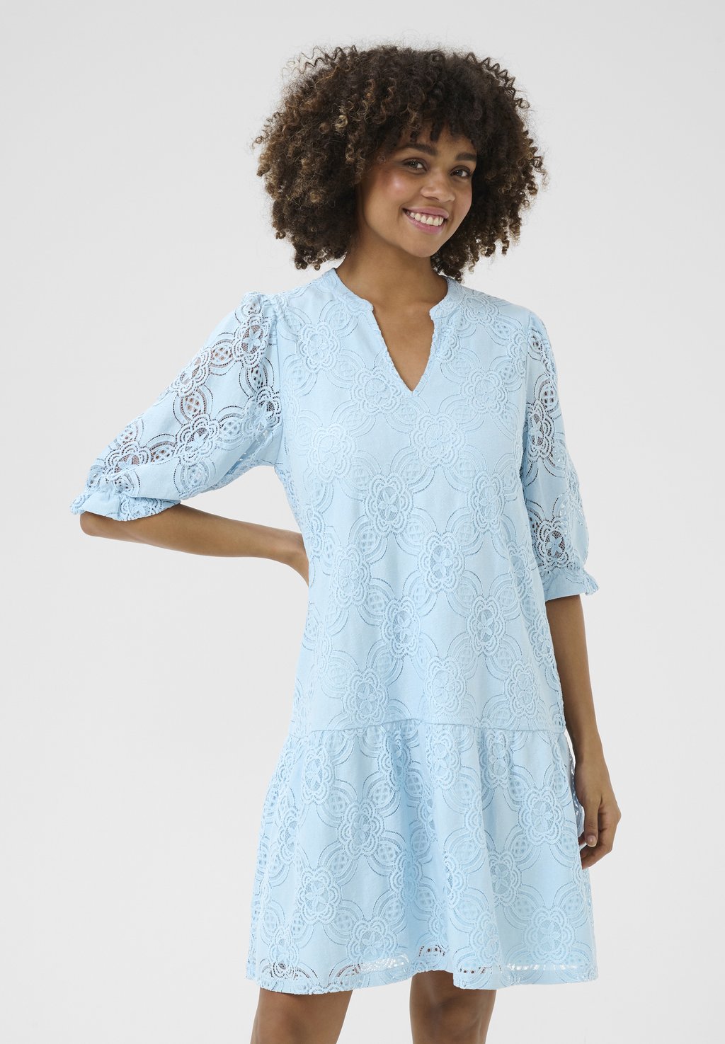 

Повседневное платье CUHENRIETTE Culture, светло-голубой