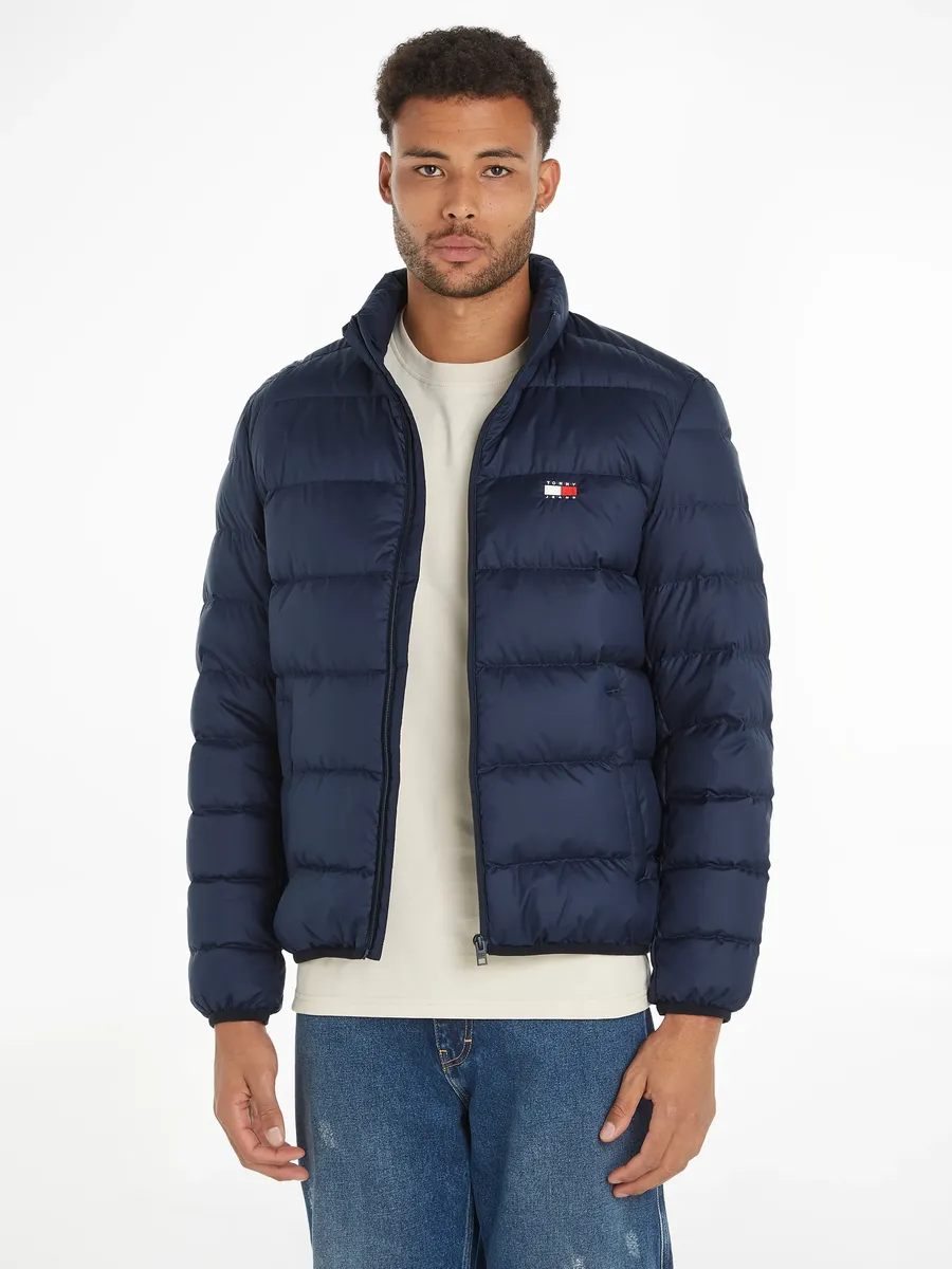 

Куртка Tommy Jeans для активного отдыха "TJM LT DOWN FLAG JACKET EXT" с тисненым логотипом, синий