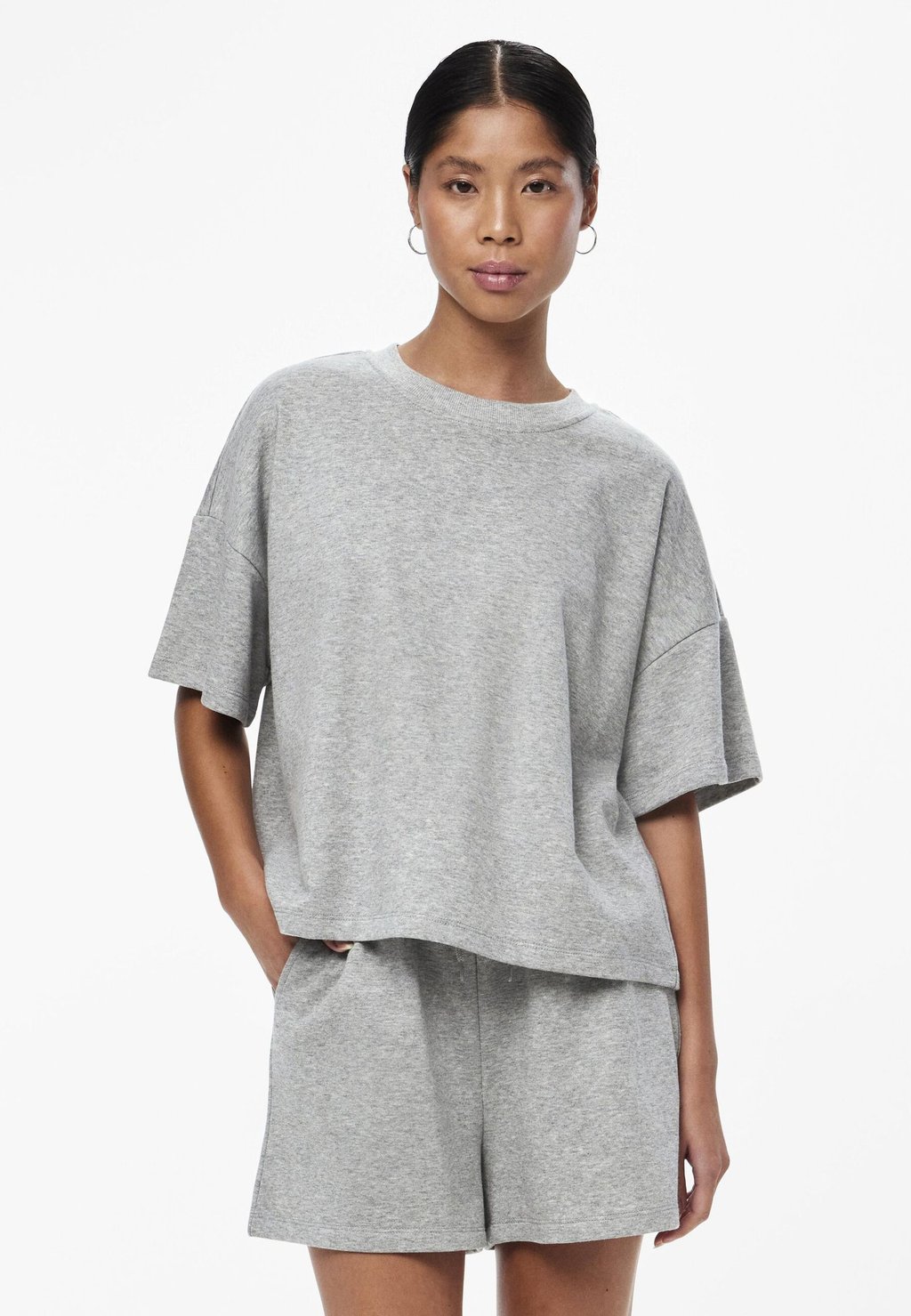 

Базовая футболка PCCHILLI SUMMER LOOSE Pieces, цвет Light Grey Melange