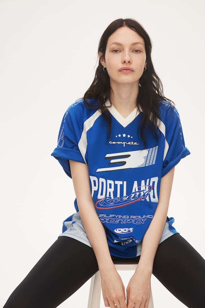 

Футболка оверсайз с принтом H&M, синий