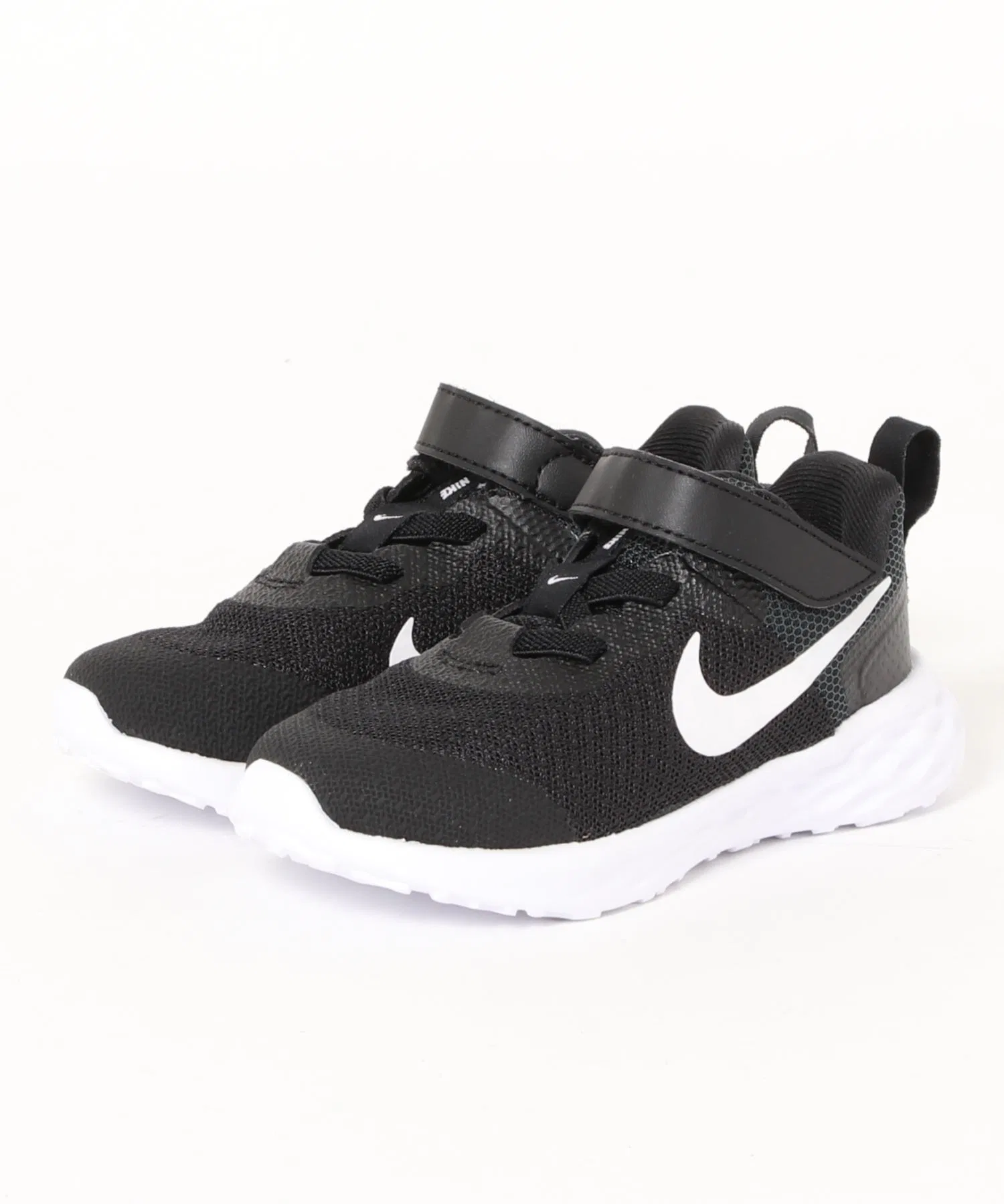 Детские кроссовки NIKE Revolution 6 чёрно-белые