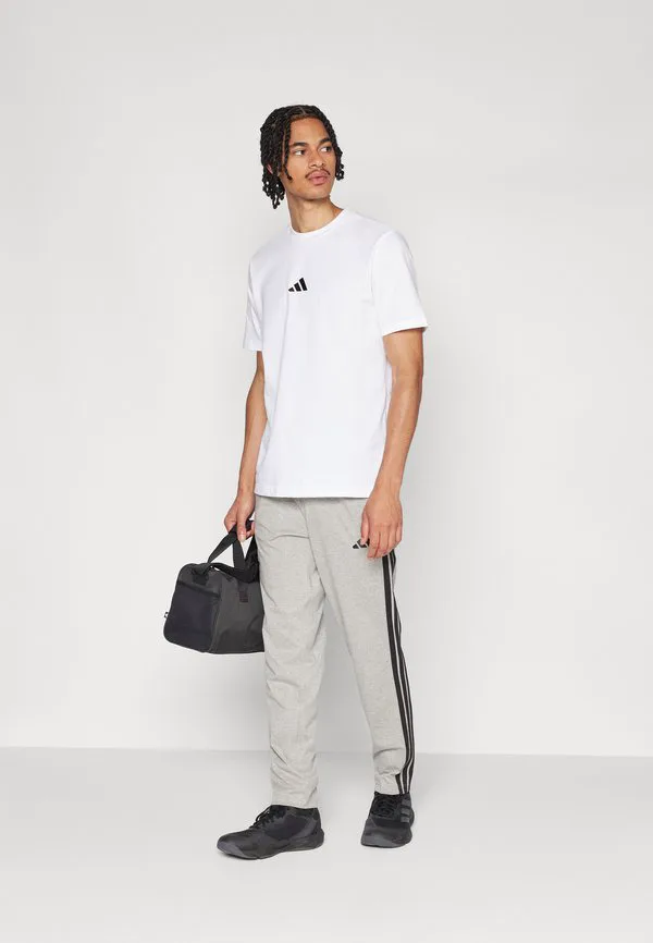Основные спортивные штаны с тремя полосками Adidas Sportswear, Medium Grey Heather/Black — фото 2