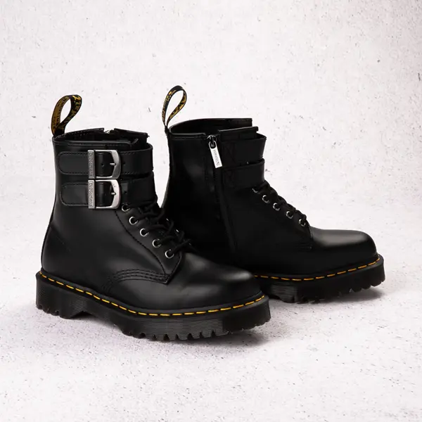 

Dr. Martens Женские ботинки 1460 с пряжкой Bex с 8 люверсами, черный