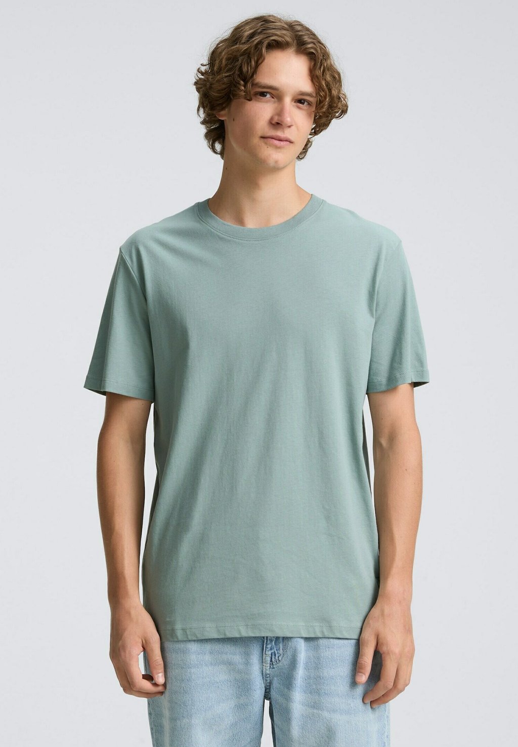 

Базовая футболка T-SHIRT BASIC T-SHIRT AUS BAUMWOLLE TOM TAILOR DENIM, светло-голубой