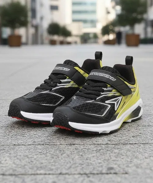 Детские кроссовки 瞬足 (Shunsoku) Lightweight Sports Shoes