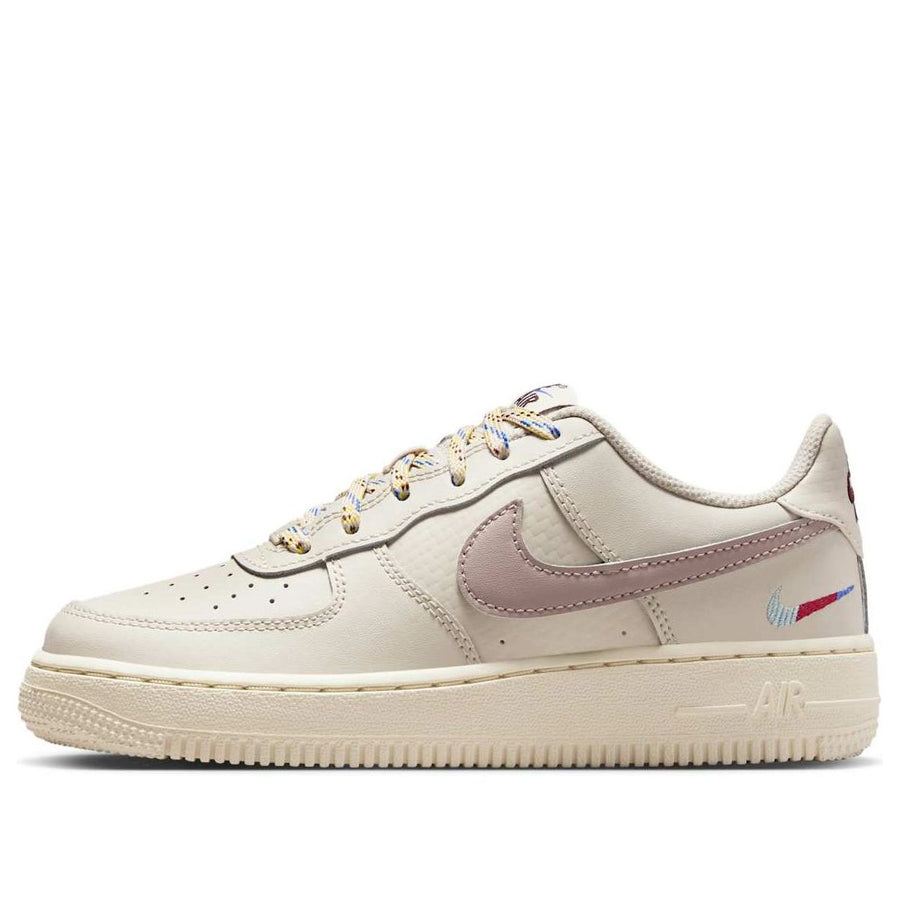 

Кроссовки (GS) Nike Air Force 1 LV8 1 'Light Orewood Brown Burgundy Crush', бежевый