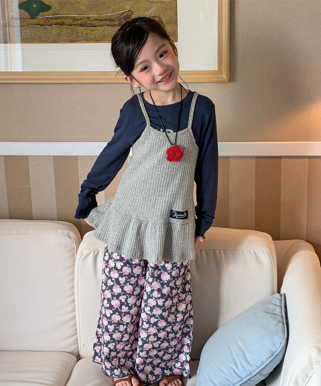 Жилет-камисоль из рибаны с пеплумом Aimoha Kids серый — фото 2