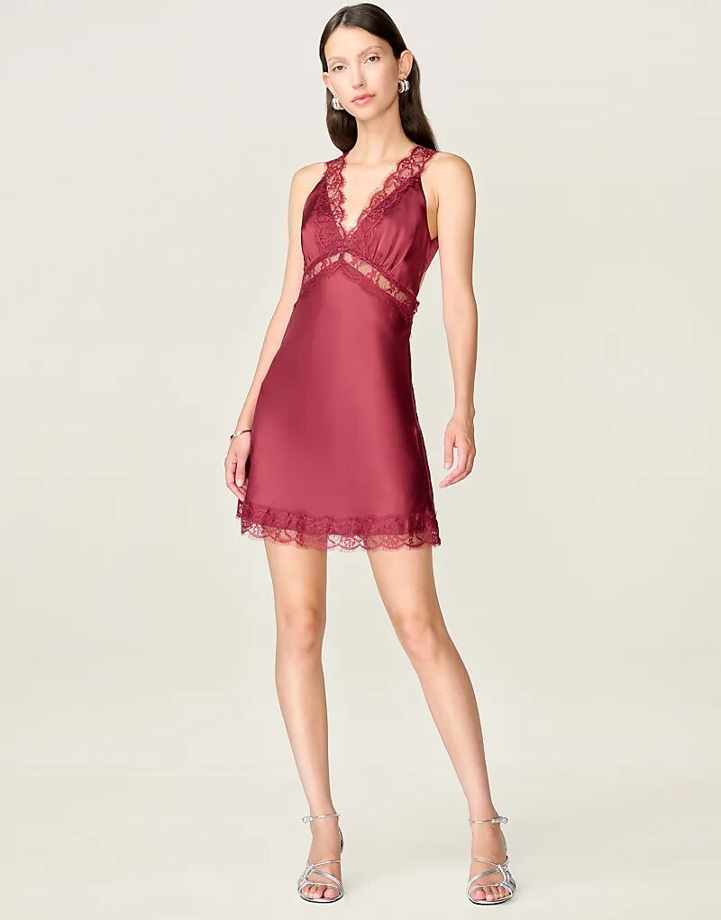 

Мини-платье Darlia от Omnes Dresses с кружевной отделкой из красного бархата