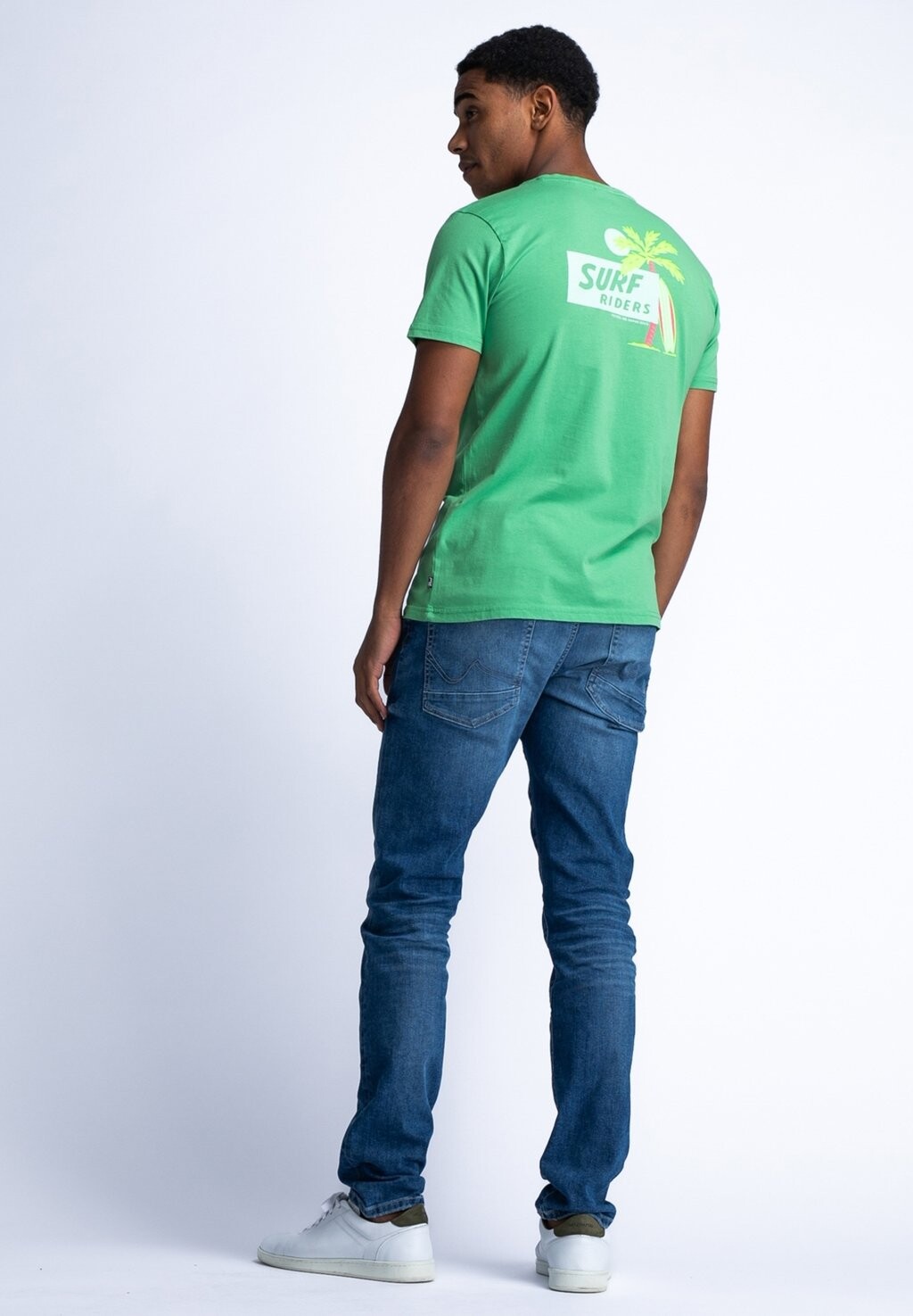 

Футболка с принтом Petrol Industries, трава