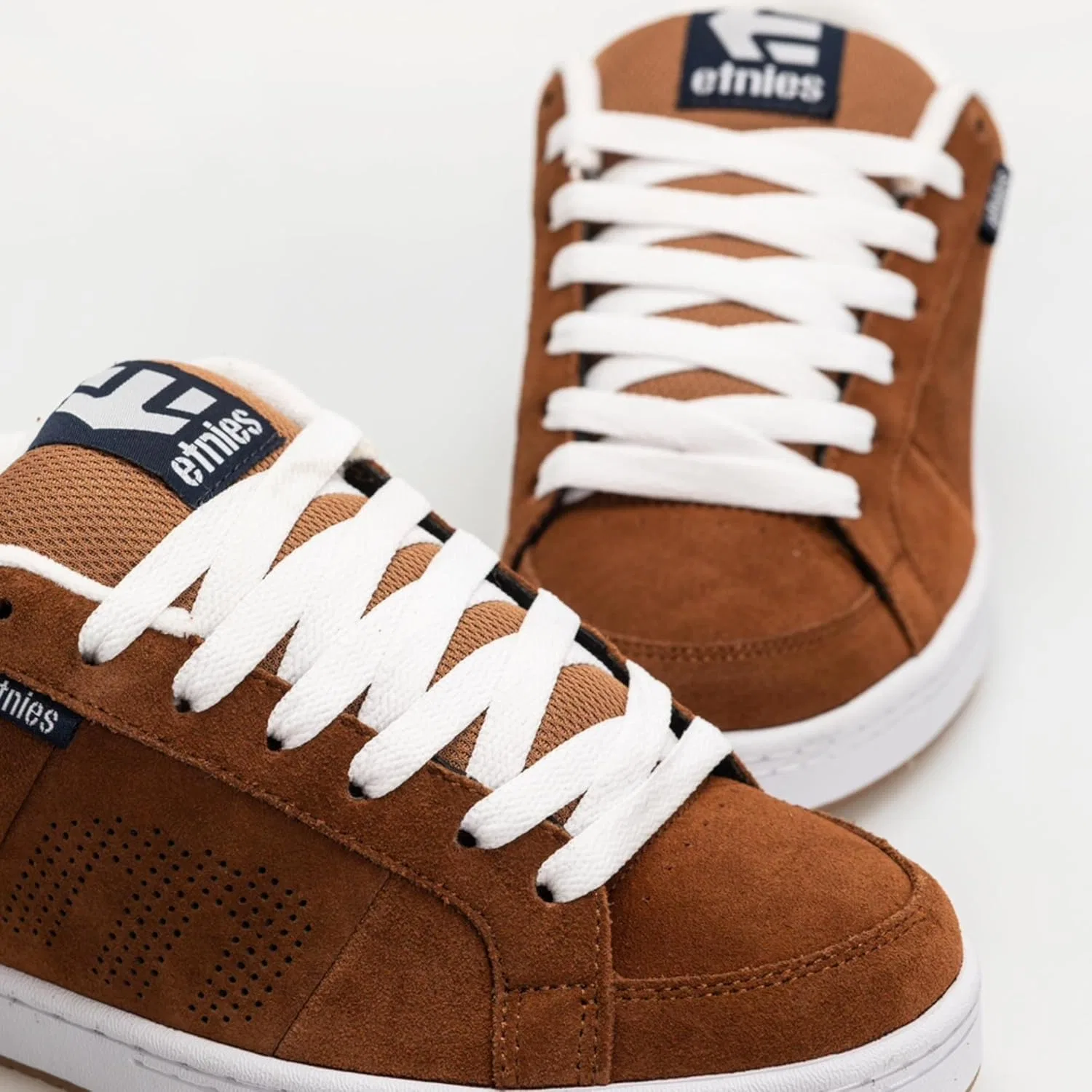 Кроссовки для скейтбординга Etnies Kingpin, коричневый/синий — фото 4