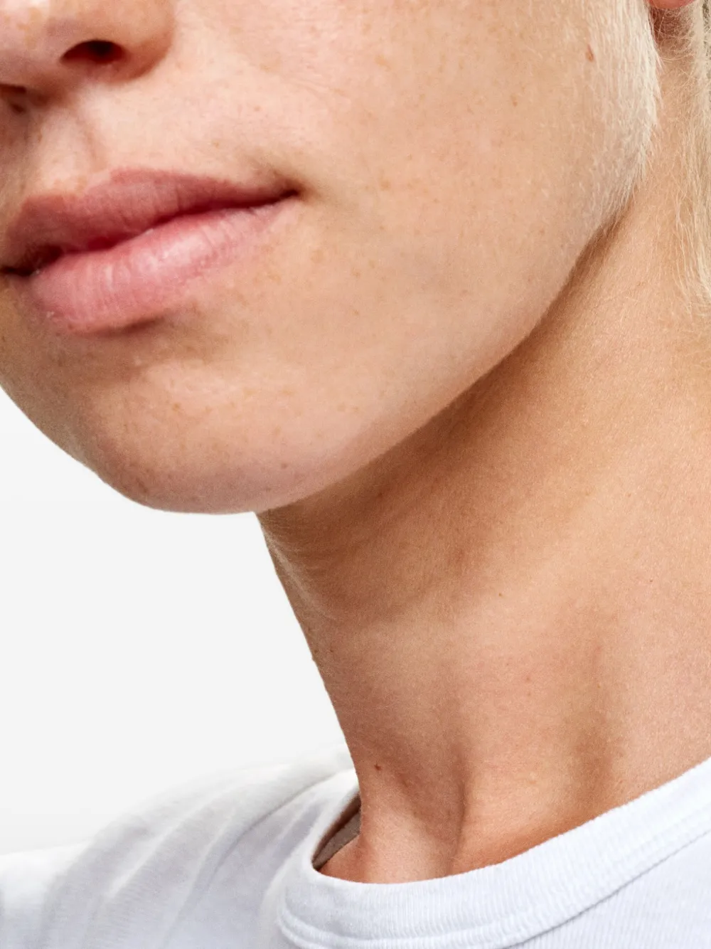 

Серьги-цветы с бриллиантами из 18-каратного желтого золота We by WHITEbIRD, золотой