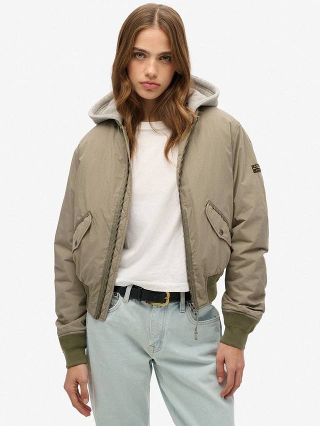 

Куртка-бомбер с капюшоном Superdry, цвет Light Khaki Green