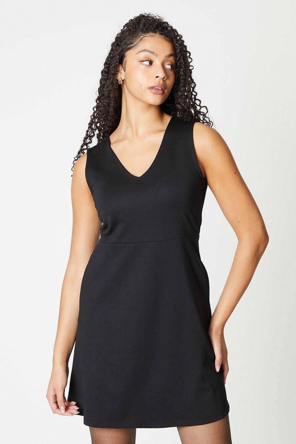 

Платье-сарафан из понте Dorothy Perkins, черный