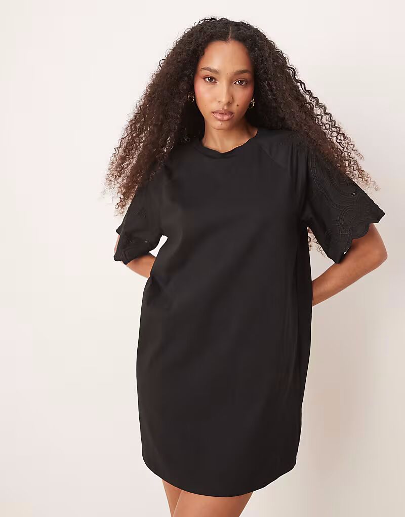 

Футболка ASOS DESIGN, мини-платье с рукавами из кружева крючком, черного цвета