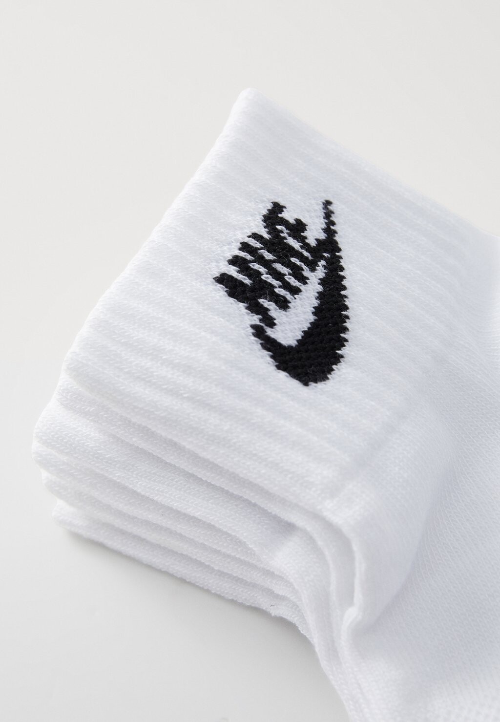 

Носки EVERYDAY ESSENTIAL ANKLE UNISEX 3 PACK Nike Sportswear, белый