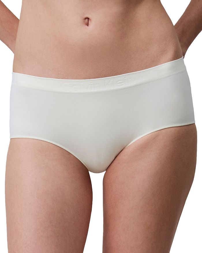 

Бесшовные шорты-бойфренды Bonded Flex Calvin Klein, коричневый/бежевый