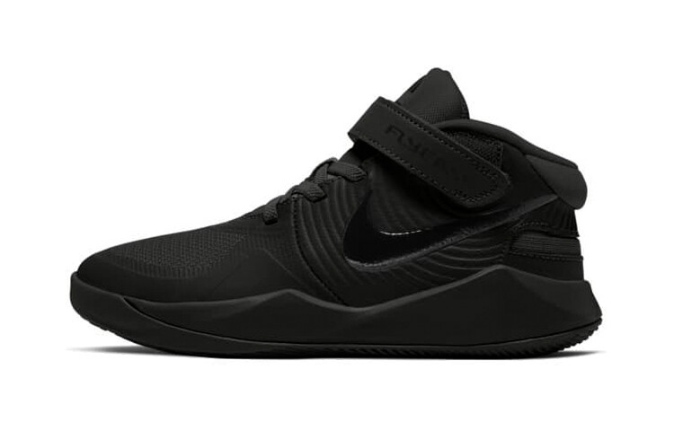 

Баскетбольные кроссовки Team Hustle D 9 FlyEase для детей PS Mid-top черного цвета Nike