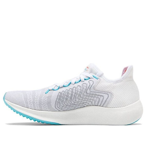 

Кроссовки серии Fuelcell Rebel New Balance, белый