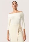 

Свитер INDIANA OFF SHOULDER Soaked In Luxury, белый