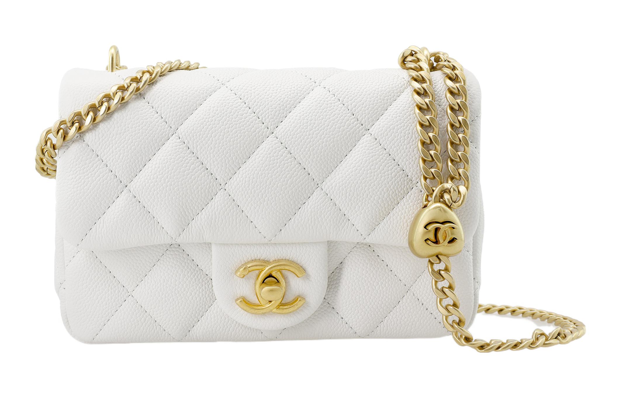 

Сумка через плечо из личиевого зерна телячьей кожи маленькая женская белая CHANEL